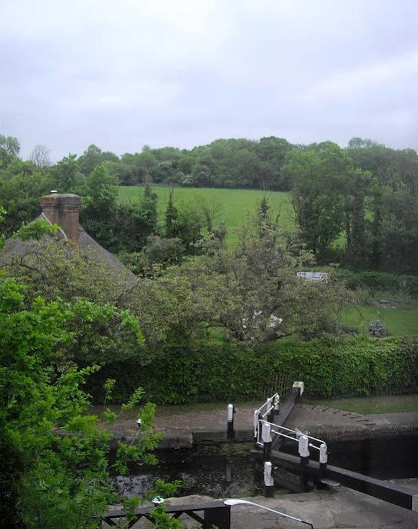 Jack'S Mill Bed & Breakfast Harefield Exterior photo